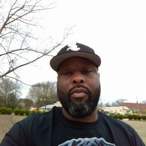 Meet your Posher, Dee